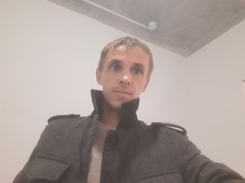  39562677  , 35 ,    