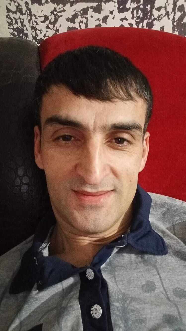  44423867  , 34 ,    