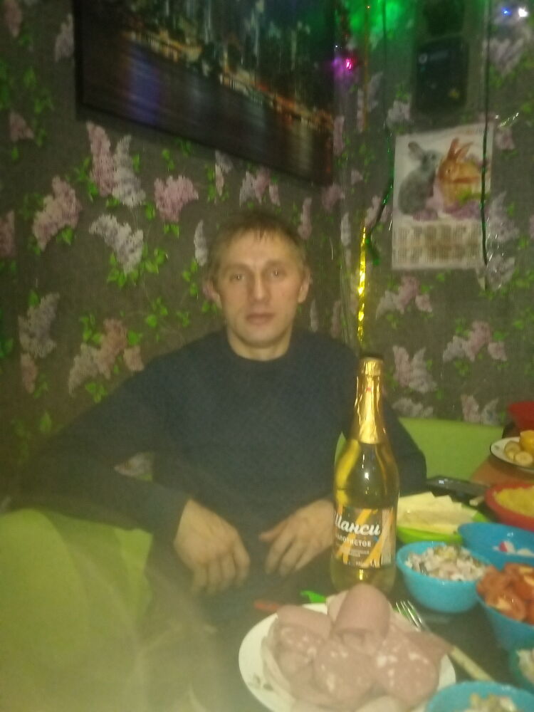  48737547  , 32 ,    