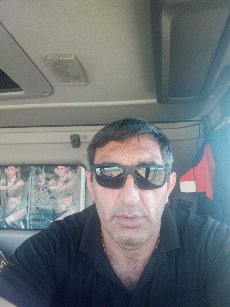  44391417  , 45 ,    