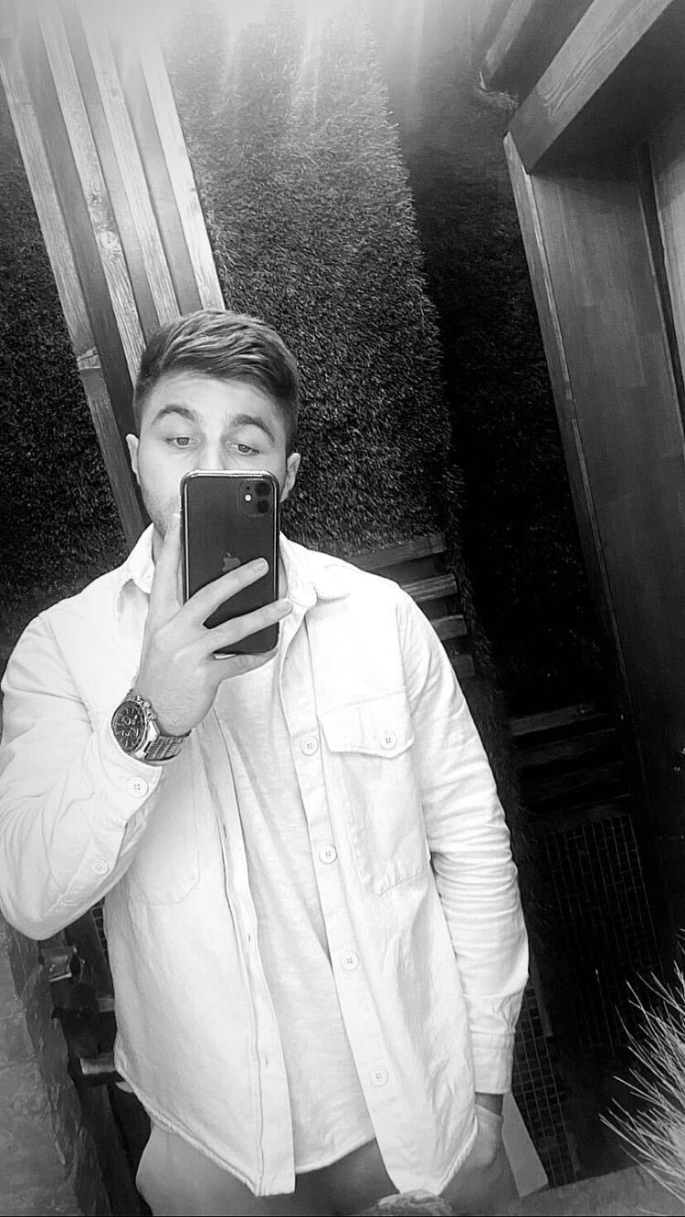  30931637  Mr, 31 ,    -