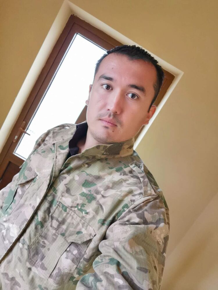  ,   Zafar, 34 ,   ,   
