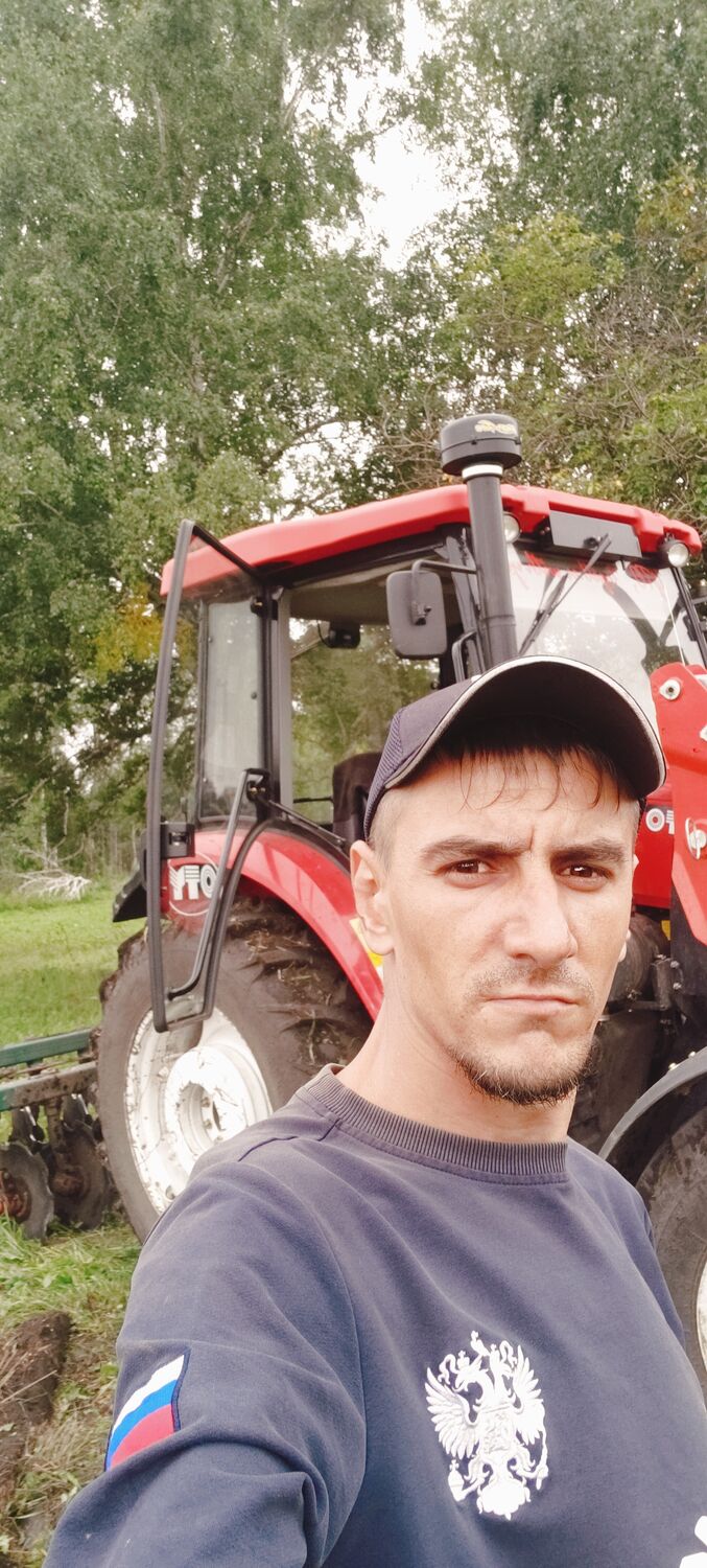  37379127  , 32 ,    -