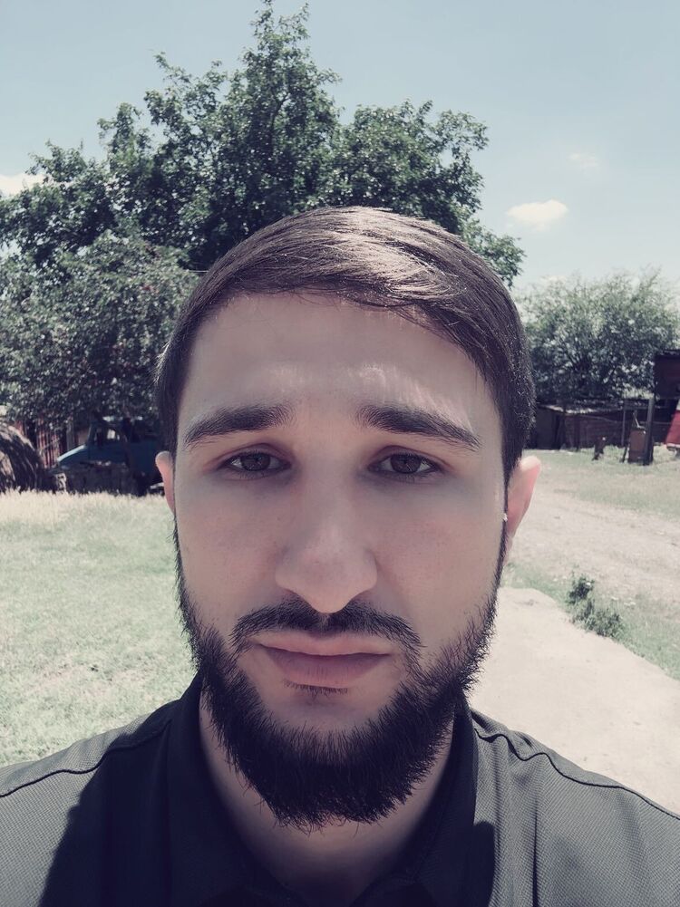  44542577  , 28 ,    -