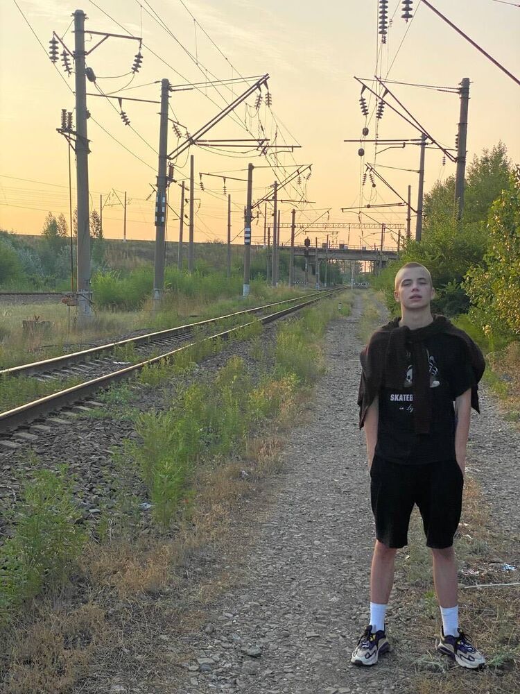  31460917  , 21 ,    --