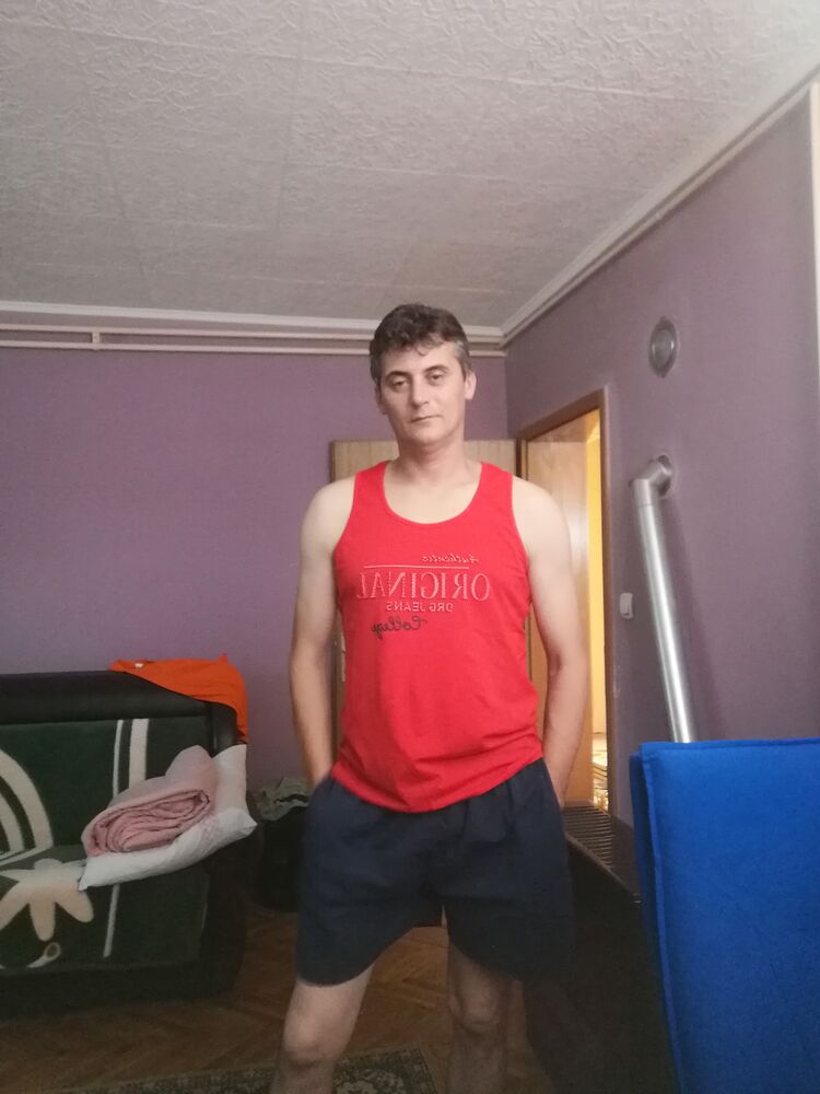  ,   Zoran, 52 ,   ,   , 