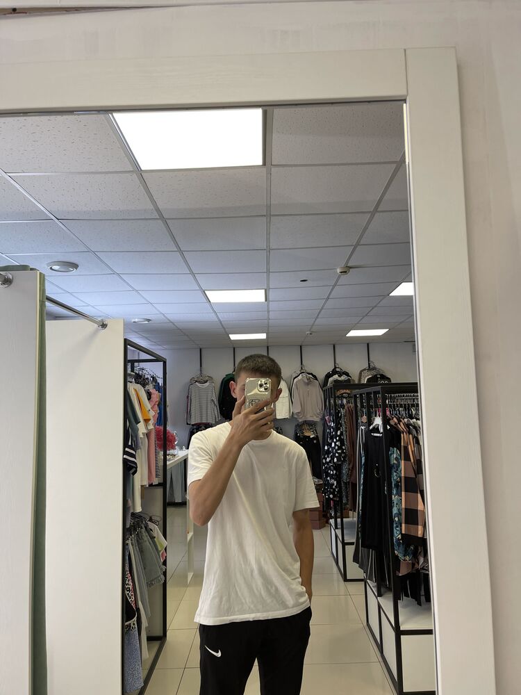  48583397  , 23 ,    