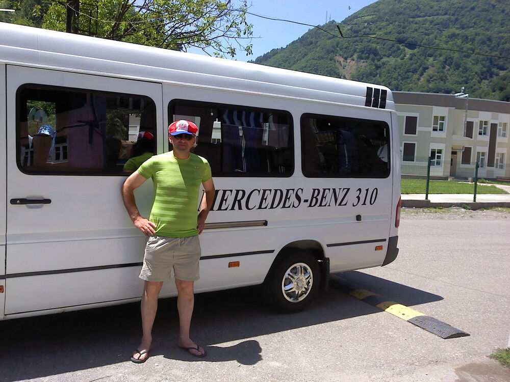  ,   Gio, 40 ,   