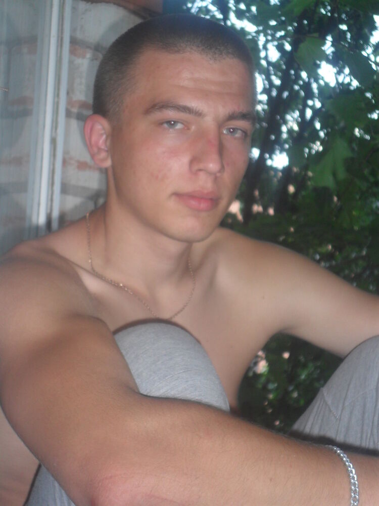  ,   Ruslan, 32 ,   ,   , c 