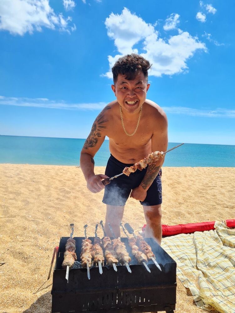  46238277  Vitalik, 34 ,    -