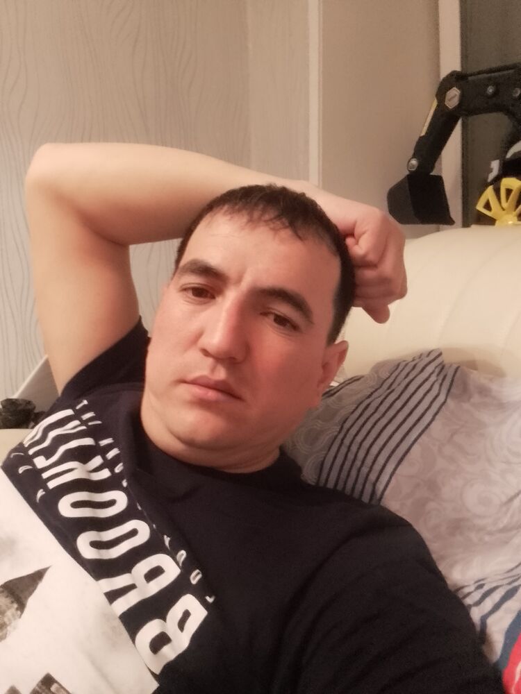  39119577  Ruslan, 35 ,    