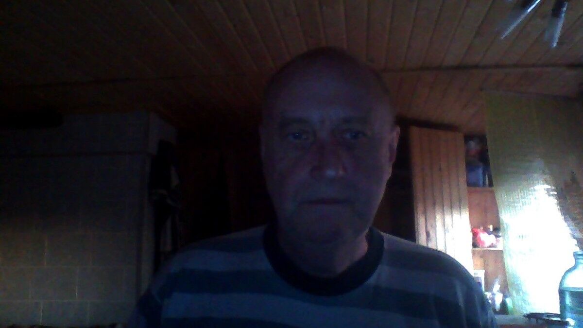  12018447  Andrei, 65 ,    