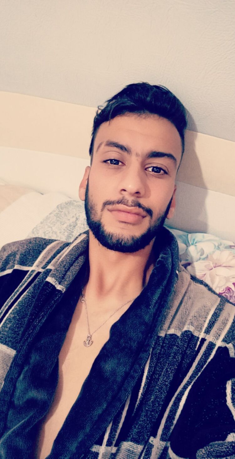 ,   Ismail, 28 ,   ,   , c 