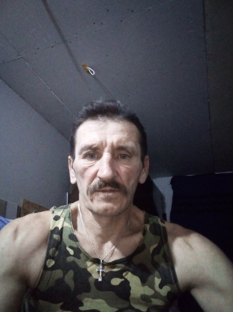  31272417  , 52 ,    