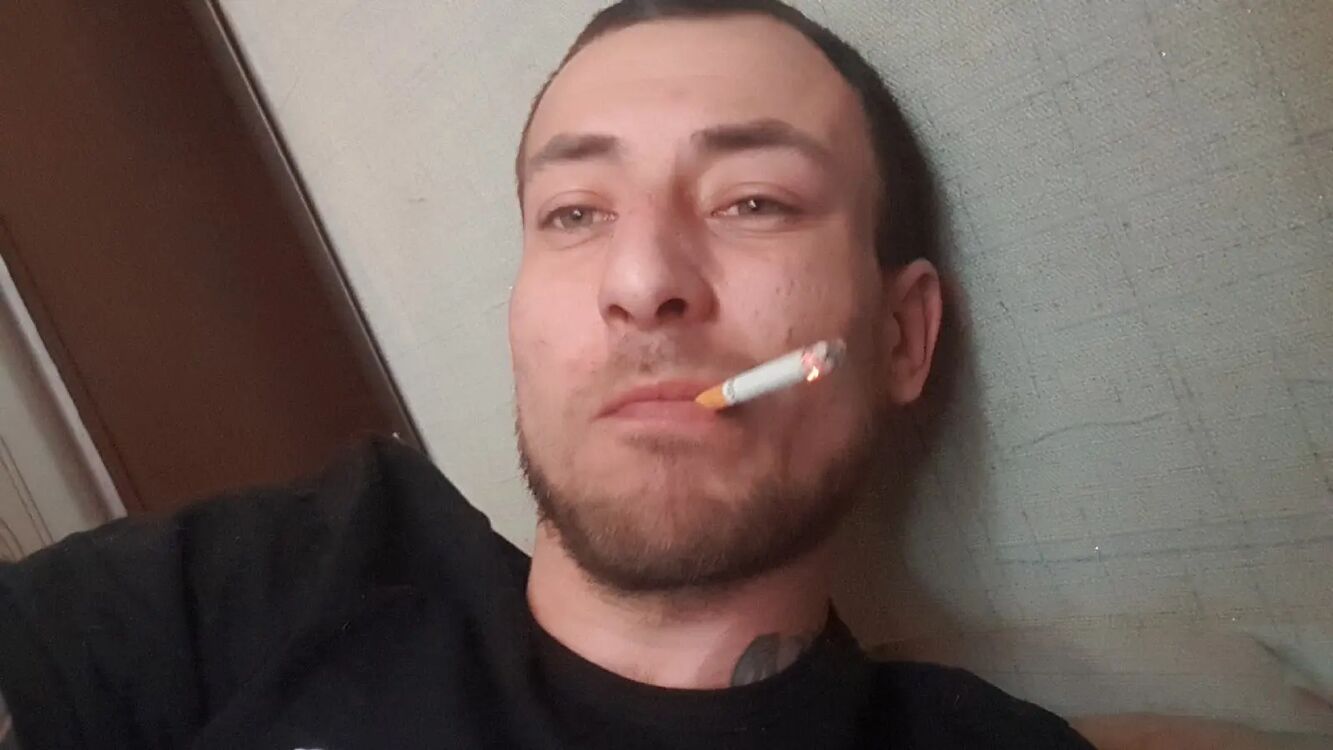  38893427  , 33 ,    -