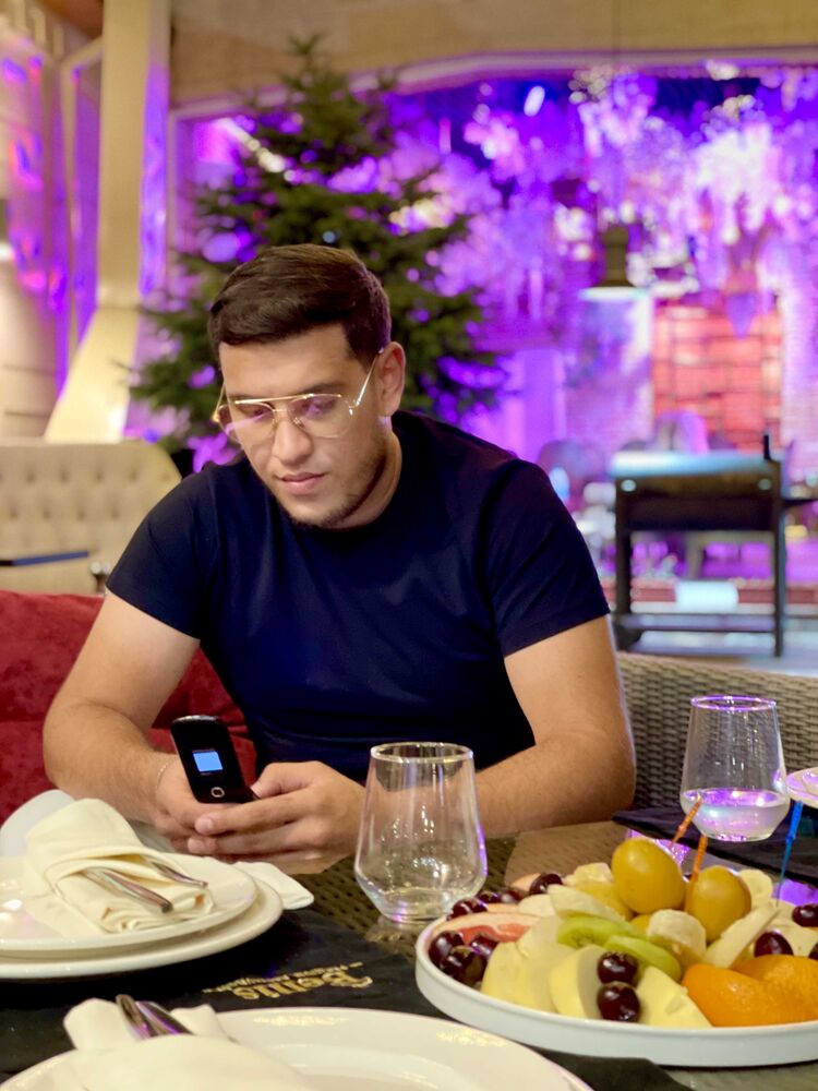  ,   Muslim, 28 ,   ,   , c 