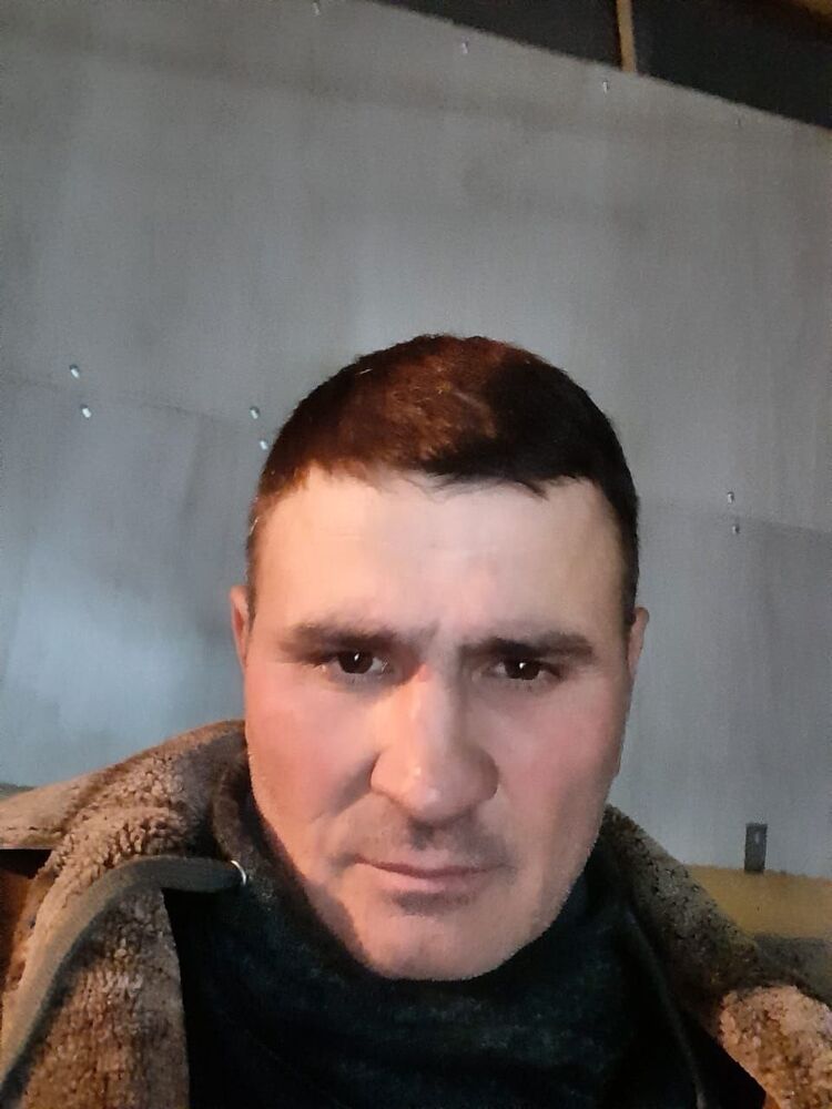 46179087  , 49 ,    