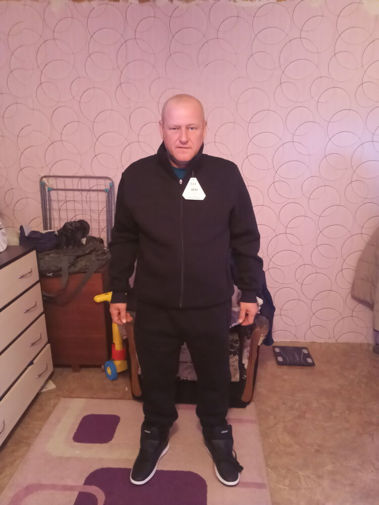  38909027  , 44 ,    