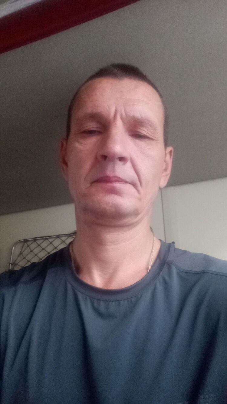  46019387  , 49 ,    