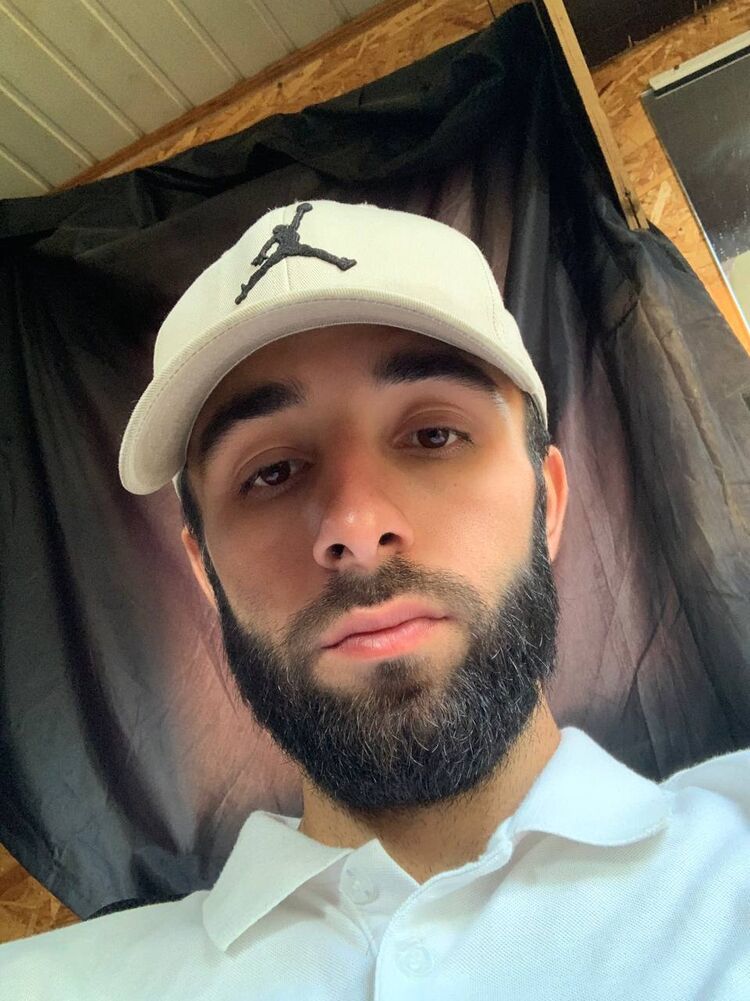  52248017  AzizRamazan, 27 ,    