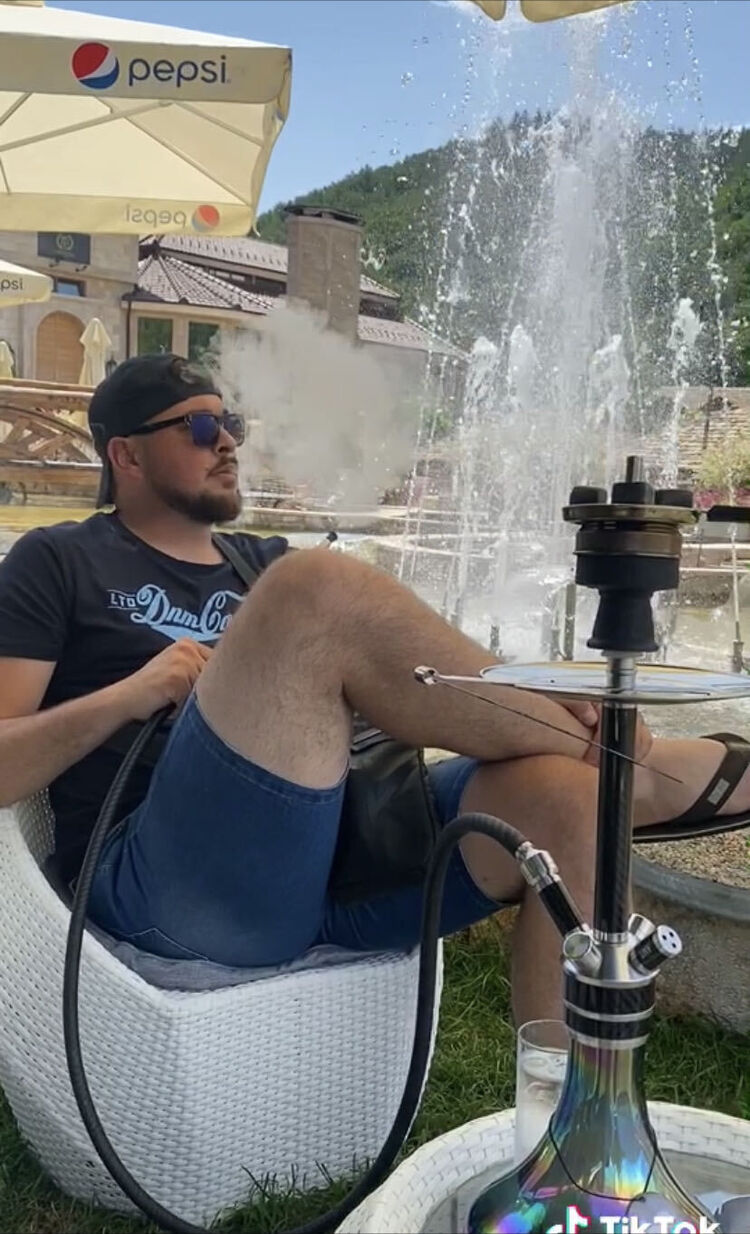  ,   Denis, 38 ,   ,   