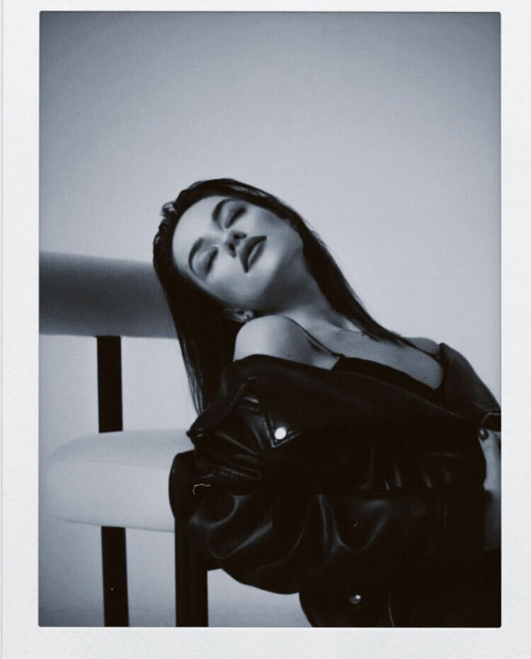 ���� 30337617 ������� �����, 28 ���, ���� ���������� � �����-����������