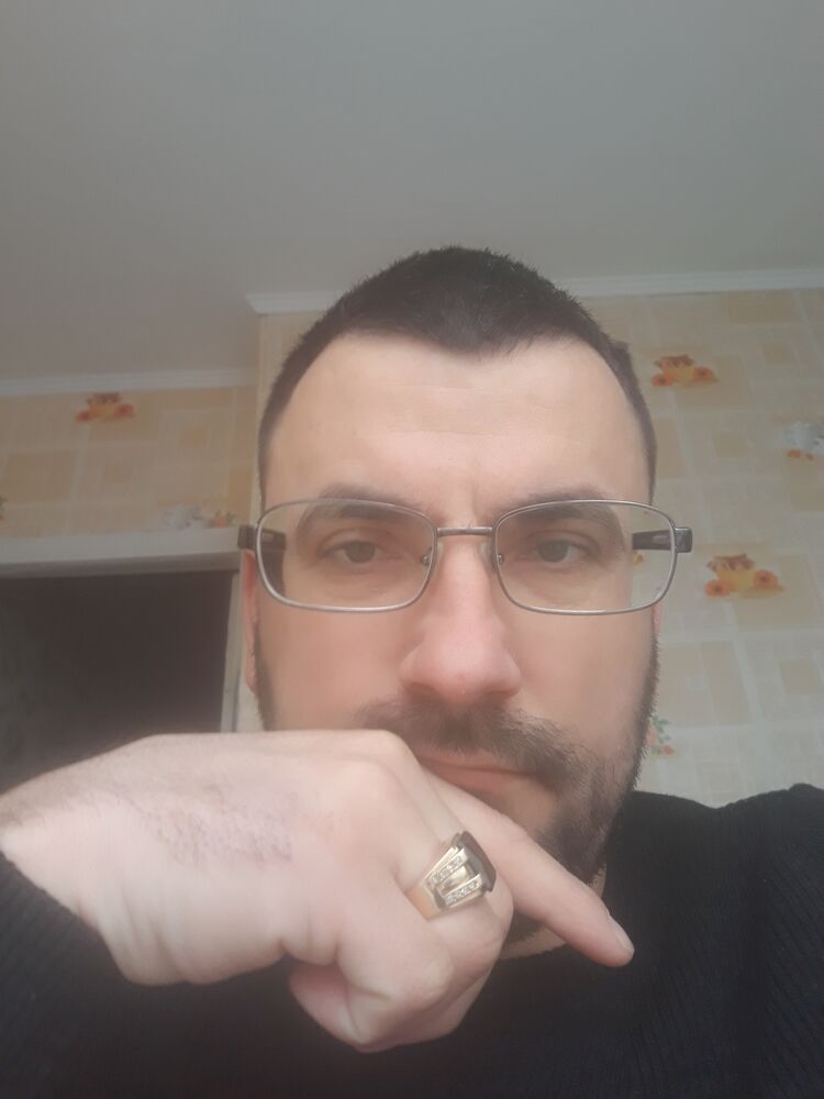  31868327  Vasea, 40 ,    