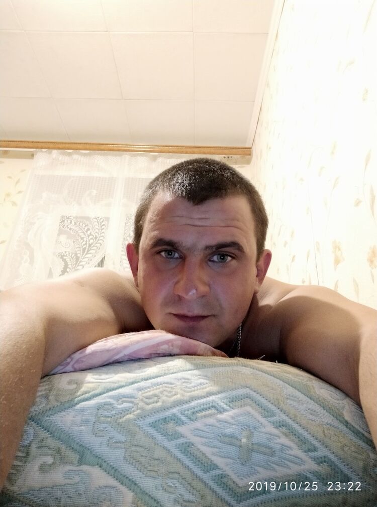  18026647  , 34 ,    