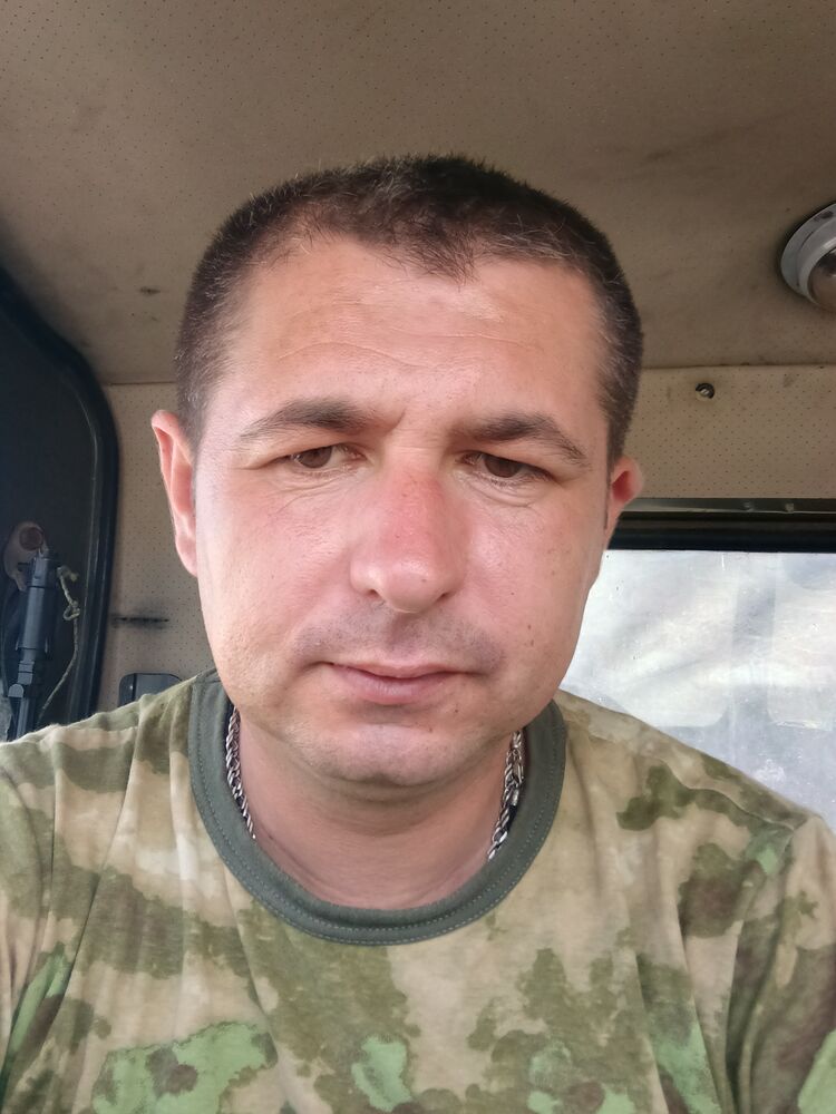  46945047  , 35 ,    