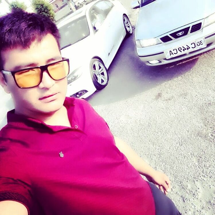  ,   Umirzoq, 33 ,   ,   