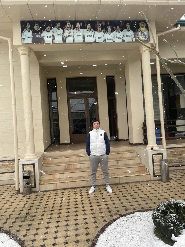  50473507  Agzamov, 35 ,    