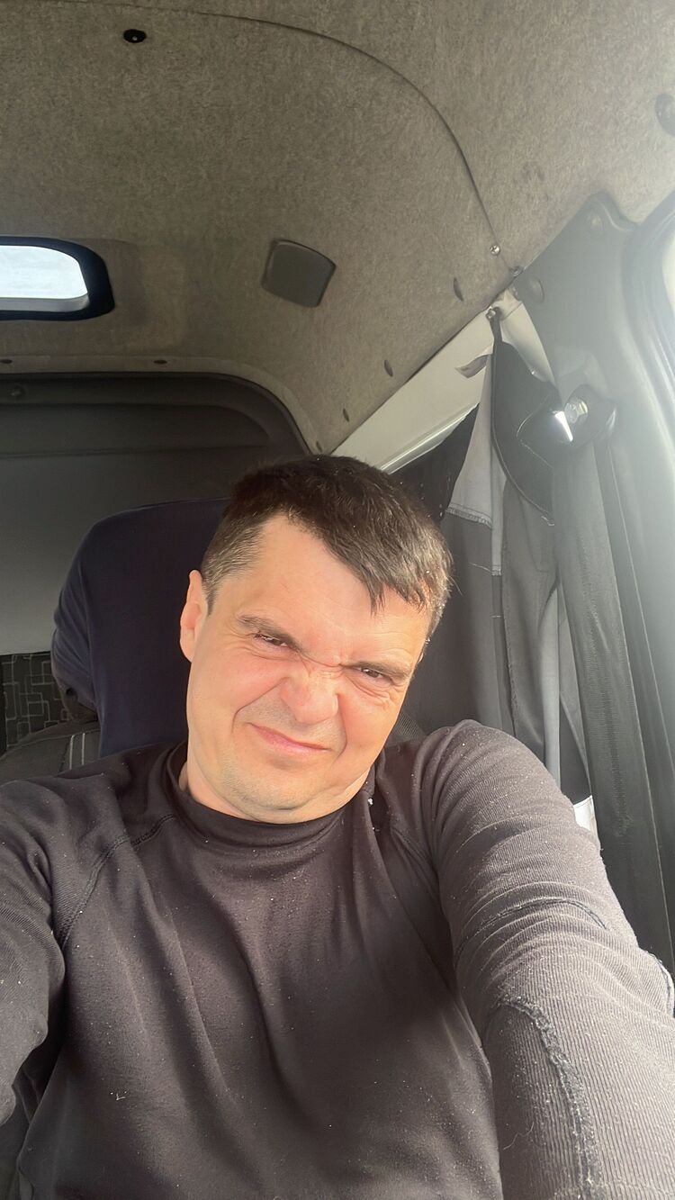  41993457  Denchik, 37 ,    