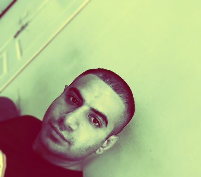  40351457  , 37 ,    -