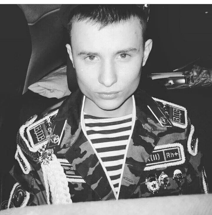  46470197  Sergey, 31 ,    