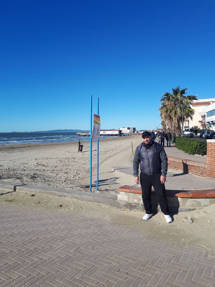 ,   Serioja, 42 ,  