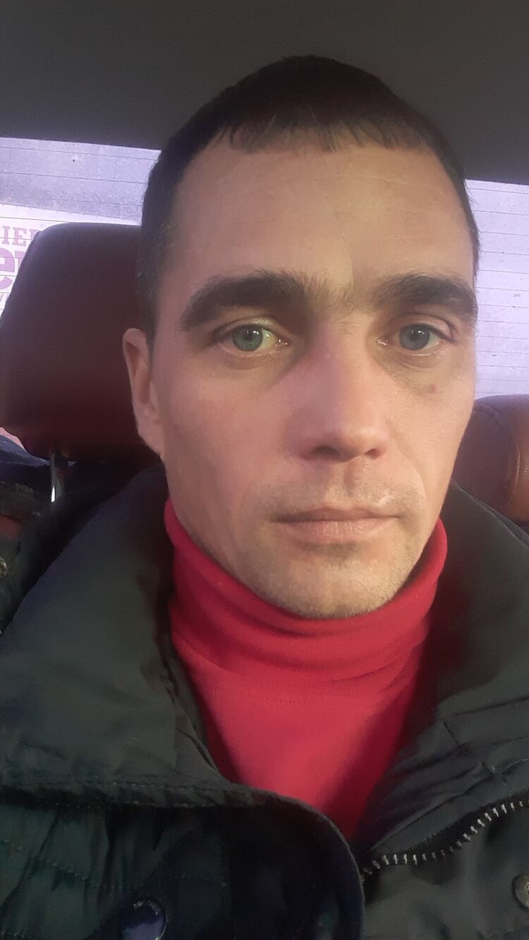  ,   Evgeny, 40 ,   ,   