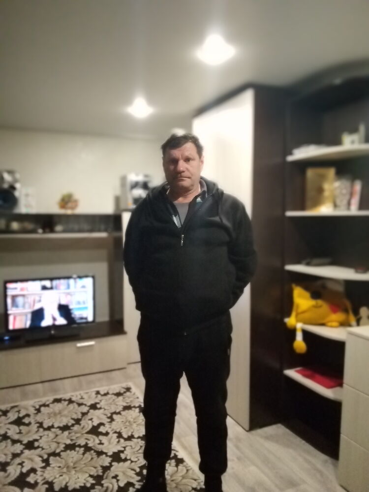  33242967  , 58 ,    