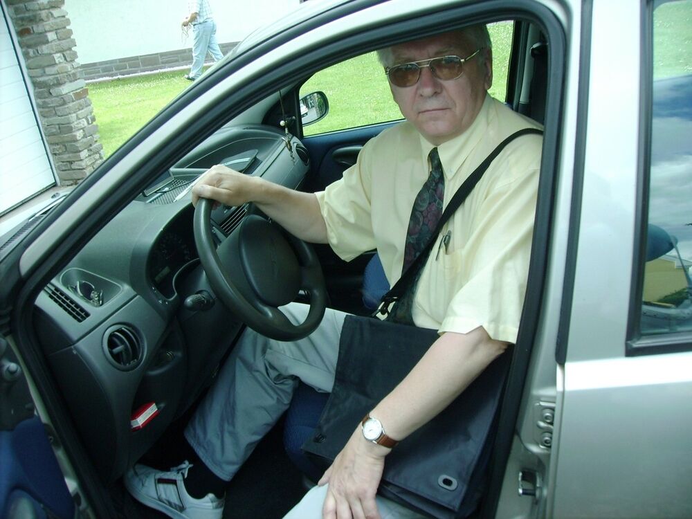  9189097  Petrovic, 69 ,    
