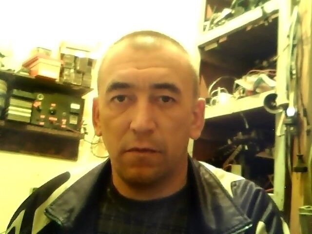  ,   Alex, 50 ,  