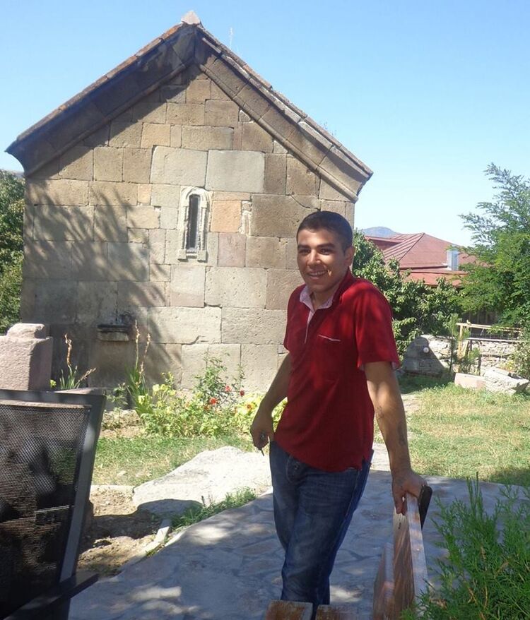  4218217  Giorgi, 31 ,    