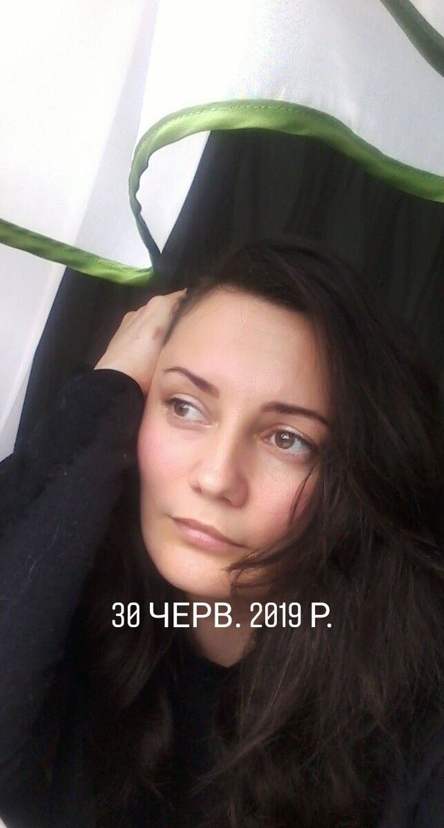  ,   Sonia, 41 ,   ,   , c 