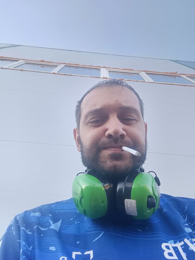 ���� 46681897 ������� ����, 33 ����, ���� ���������� � ������