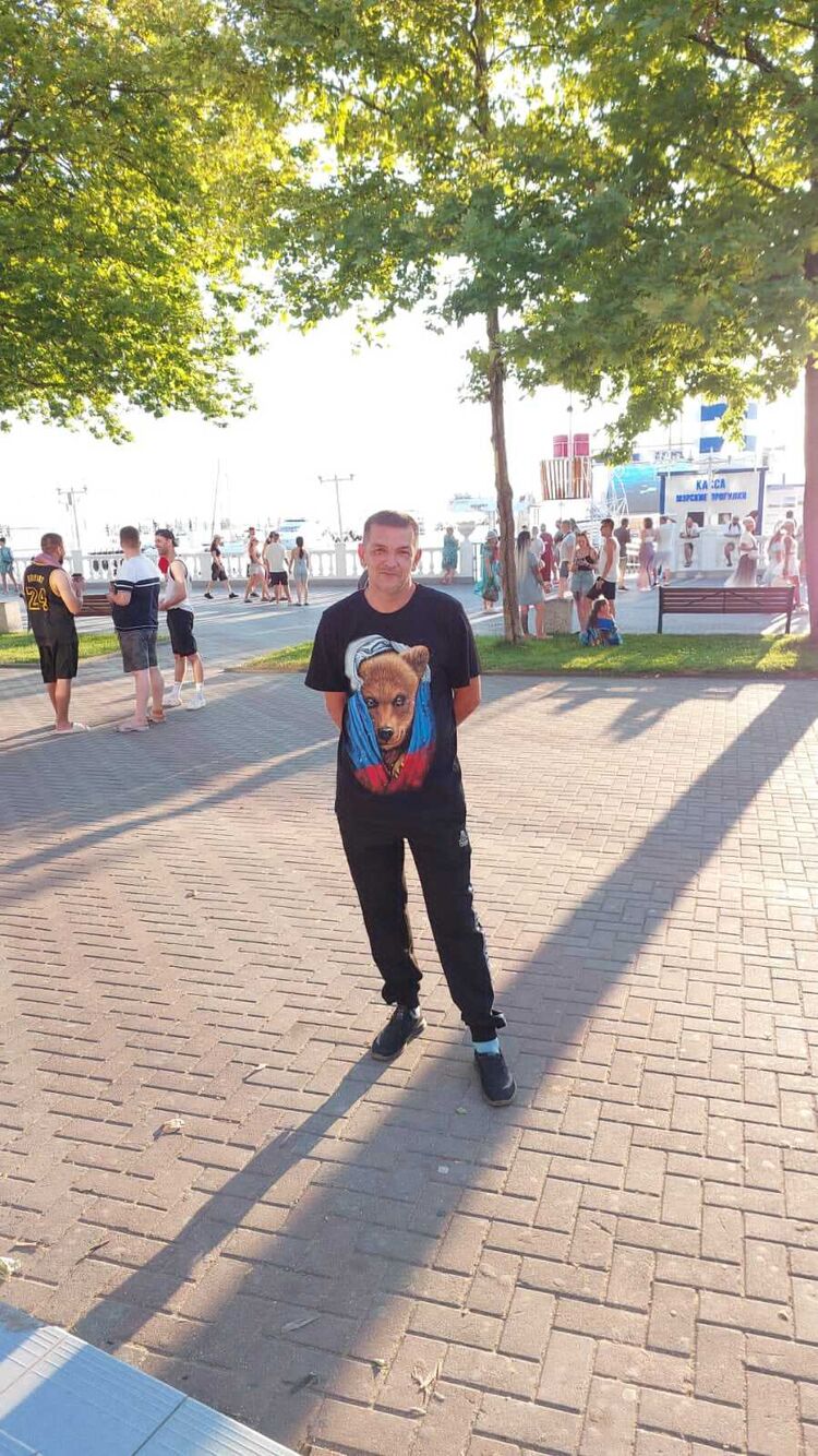  44035897  Sergey, 48 ,    --