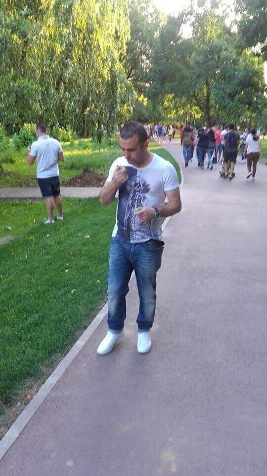 22518587  Sandu, 40 ,    