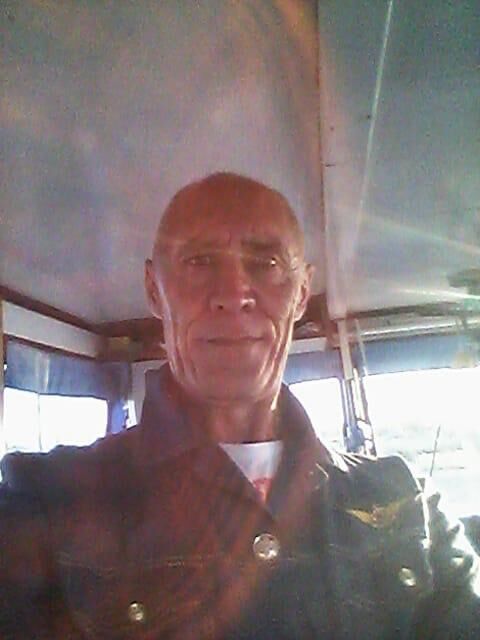  32382607  , 61 ,    