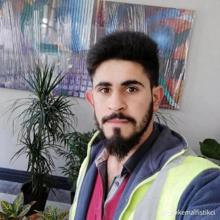 ,   Kemal, 28 ,   ,   , c , 