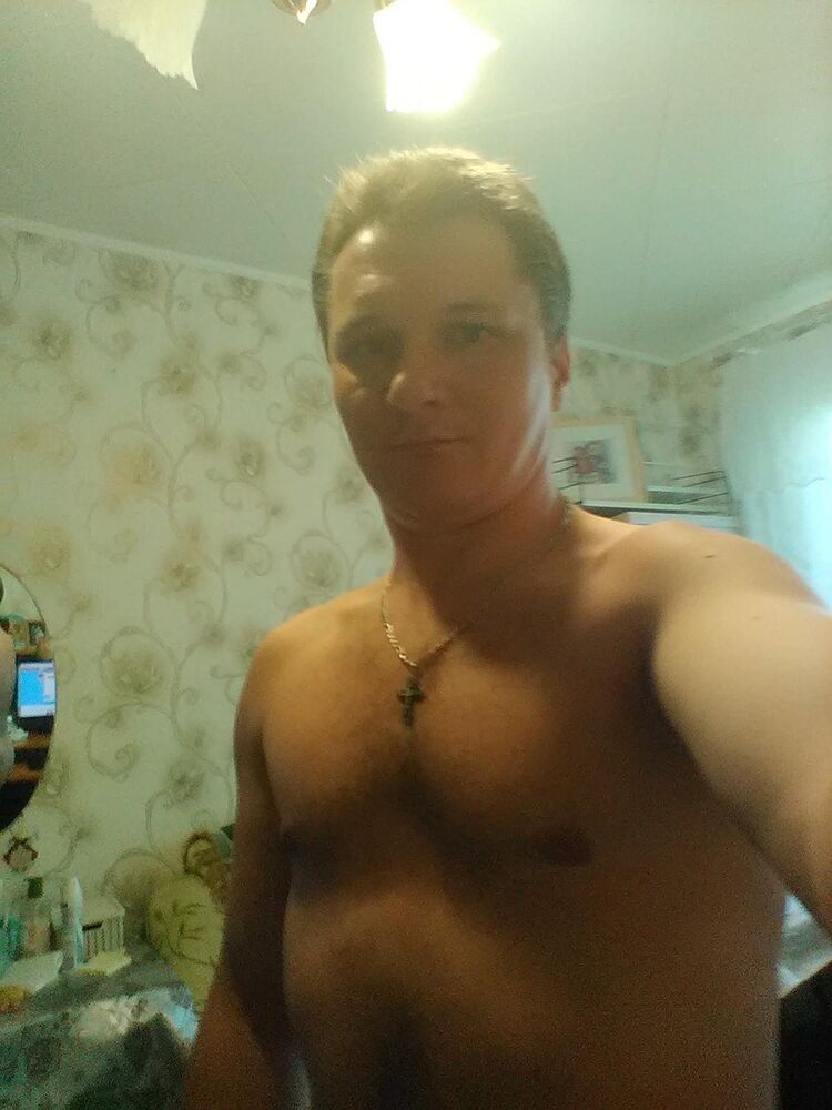  15226117  Kolya, 40 ,     