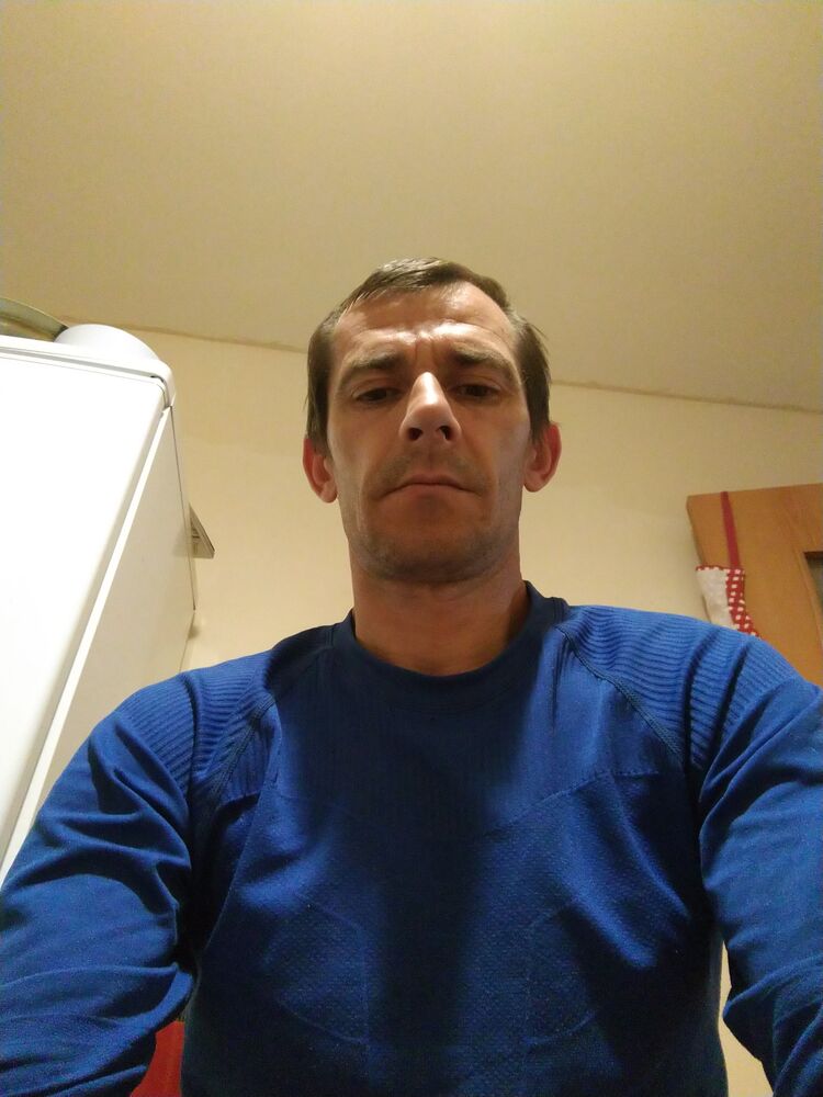  25761277  , 44 ,    