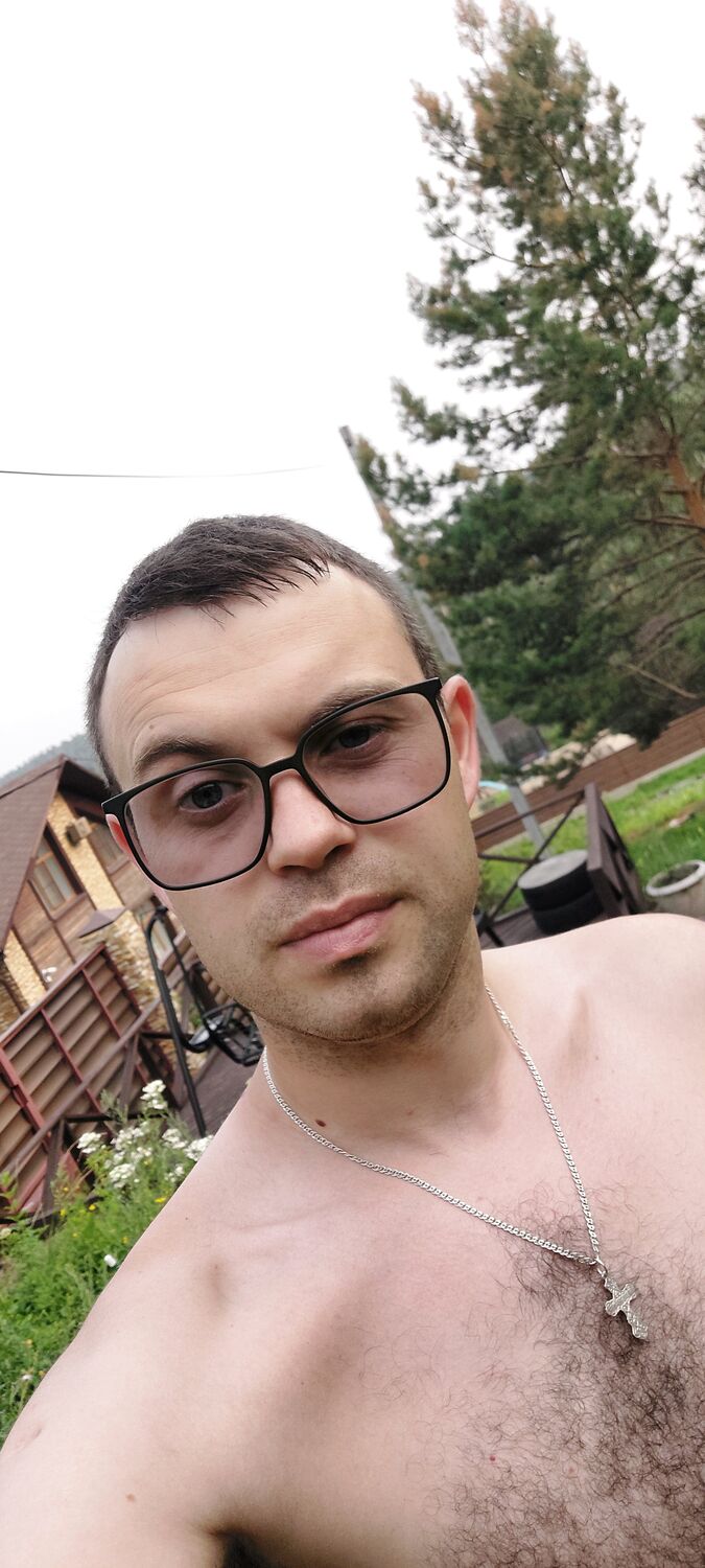  48830347  , 32 ,    
