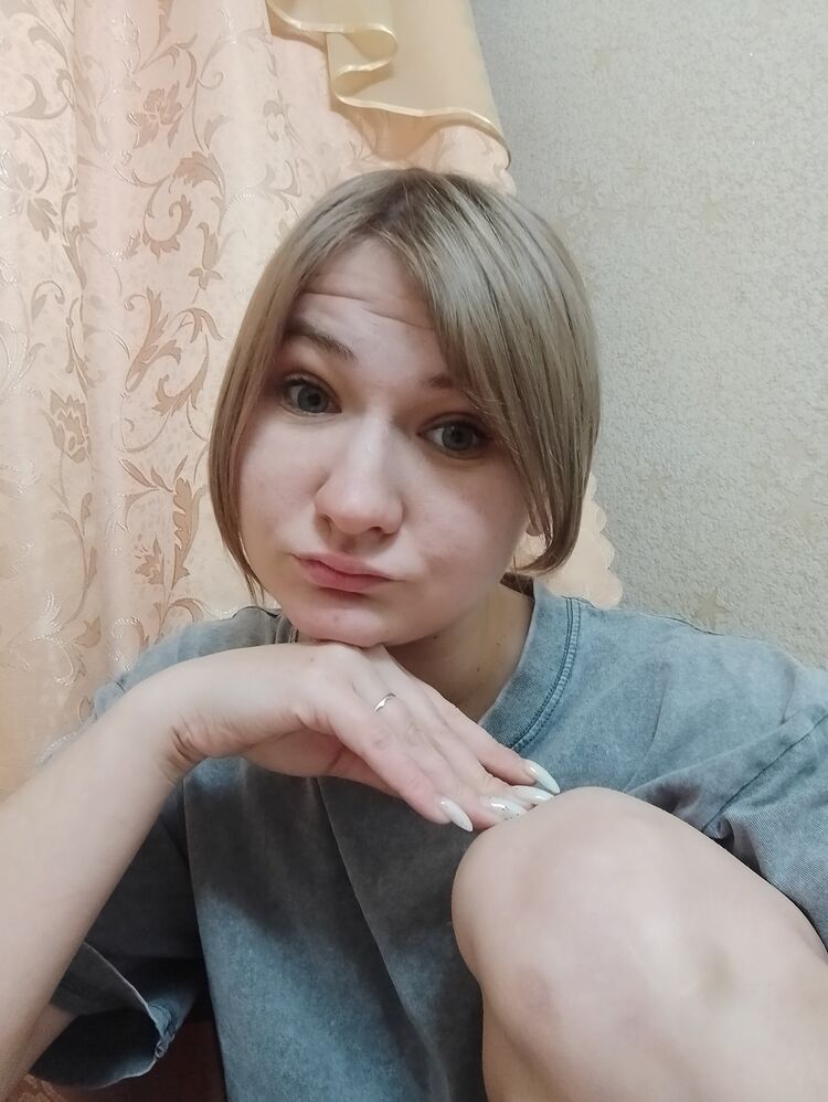  47995207  Ekaterina, 30 ,    